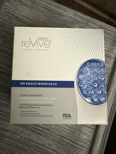 reVive LED Light Therapy Essentials Acne Reduction Treatment System - Open Box - Thumbnail 3