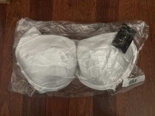 Frederick's of Hollywood 32D Va Va Voom White Full Figure Push Up Bra X222-1105 - Thumbnail 2