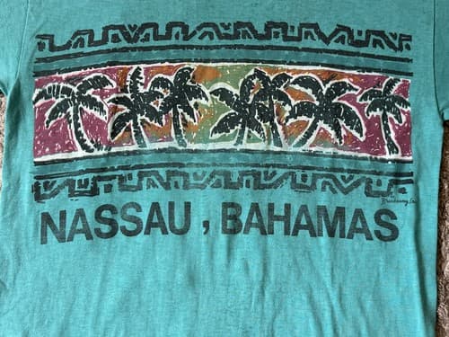 Vintage 70s Tshirt Nassau Bahamas Paper Thin Medium Fits Small Green Graphic - Thumbnail 5