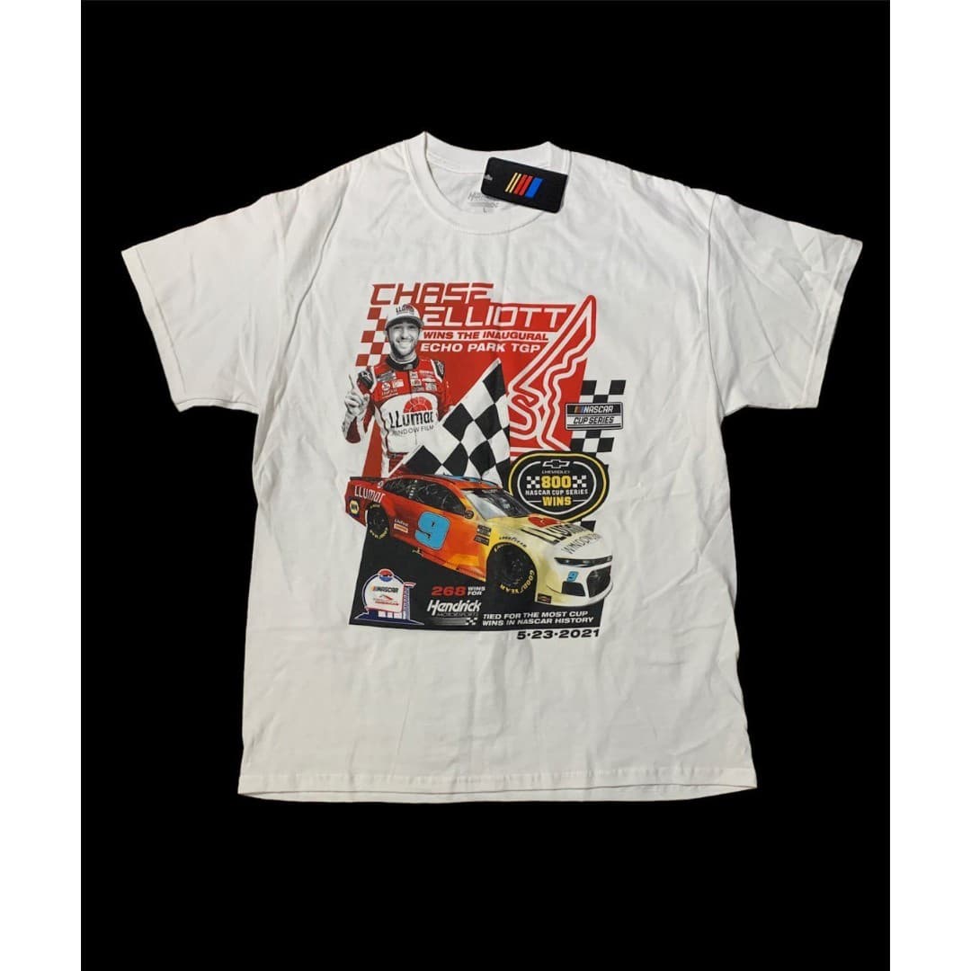 Brand new Nascar Racing Chase Elliott t-shirt size Large