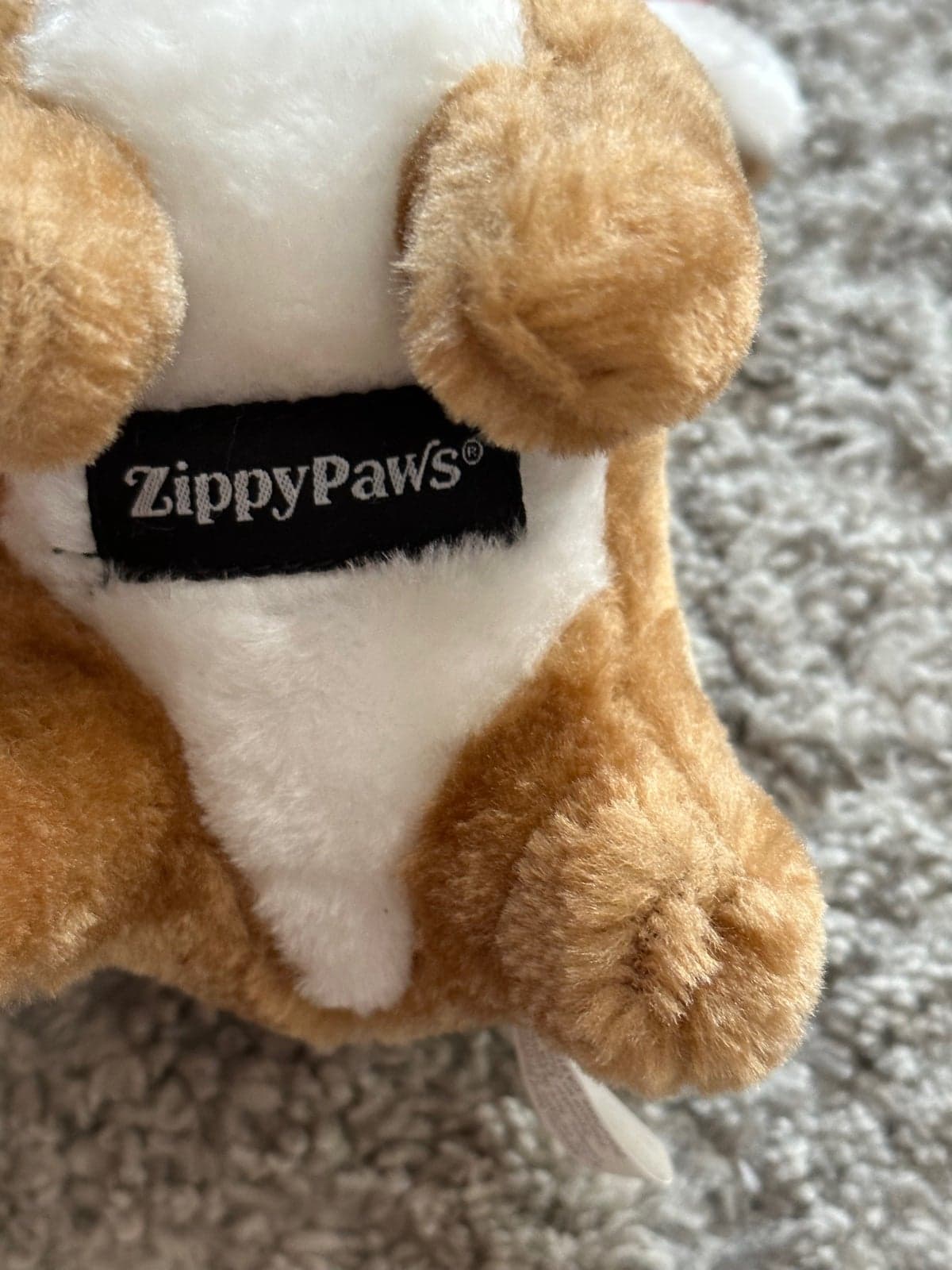 *NEW* Zippy Paws 8' Holiday Reindeer Squeaky Toy For Dogs - Thumbnail 4