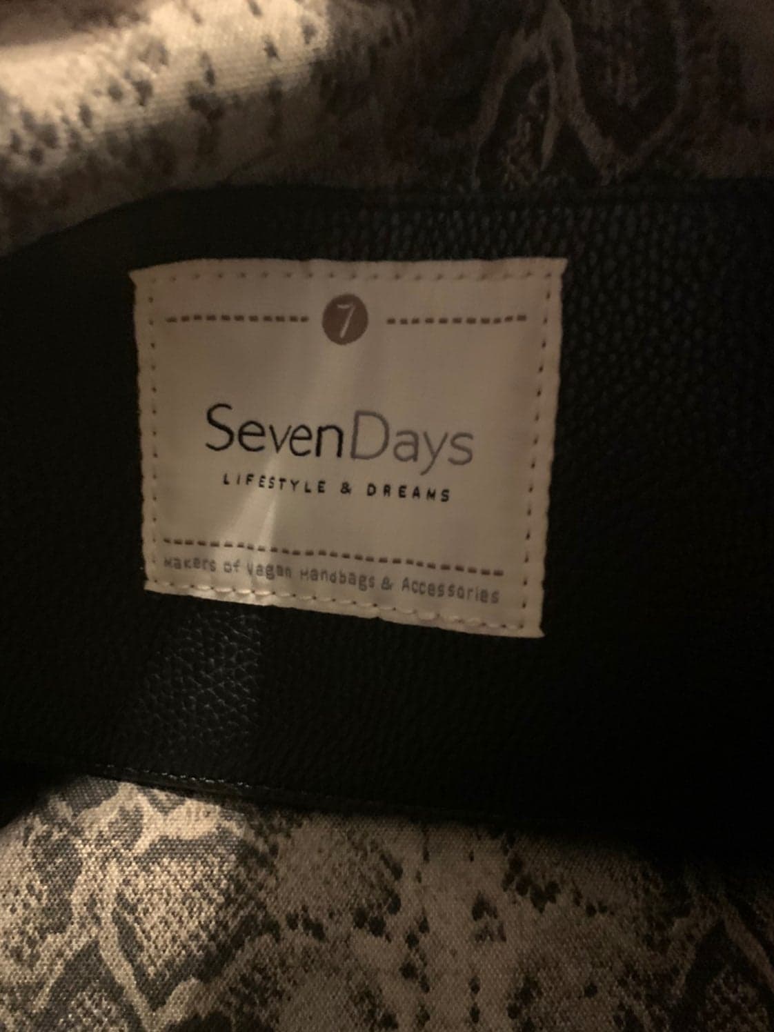 Vegan Faux Leather Handbag Seven Days - Thumbnail 4