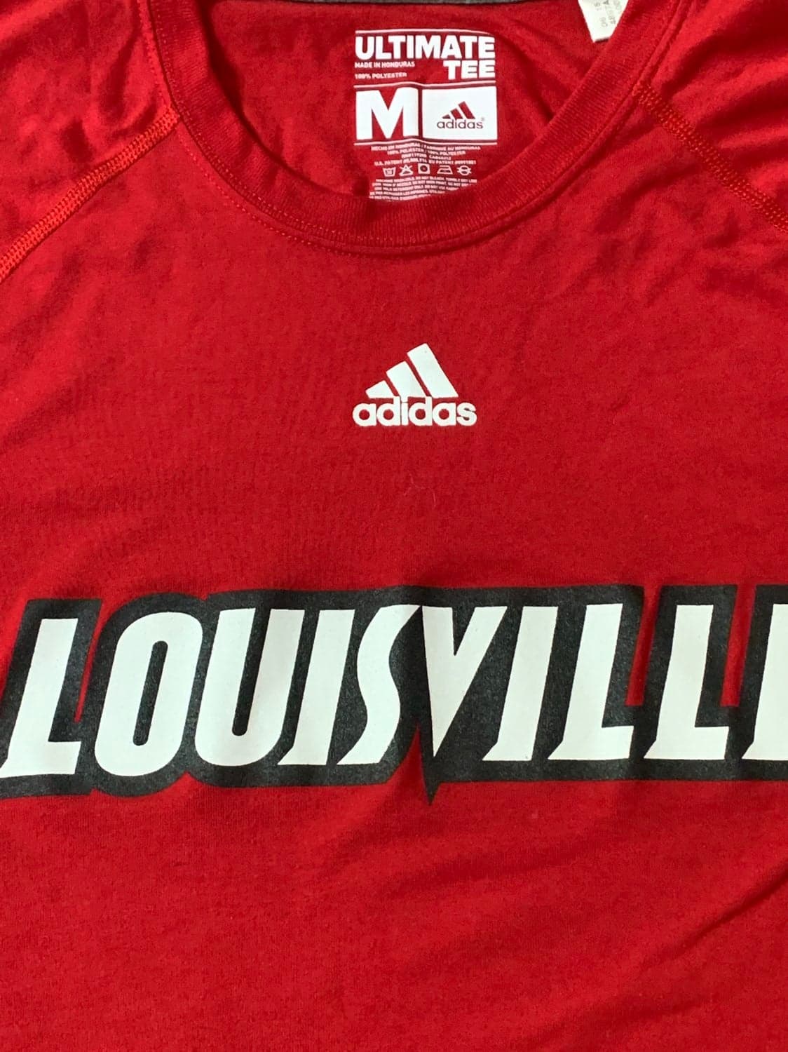 Mens Adidas Louisville College Tee T-Shirt red and white - Thumbnail 2
