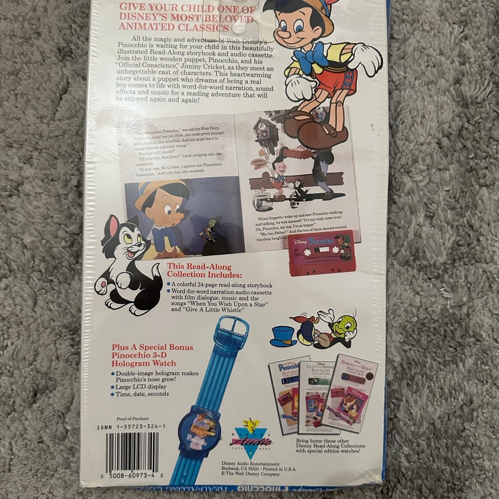 VINTAGE Disney PINOCCHIO Read Along Collection -Includes Cassette, Watch, & Book - Thumbnail 2