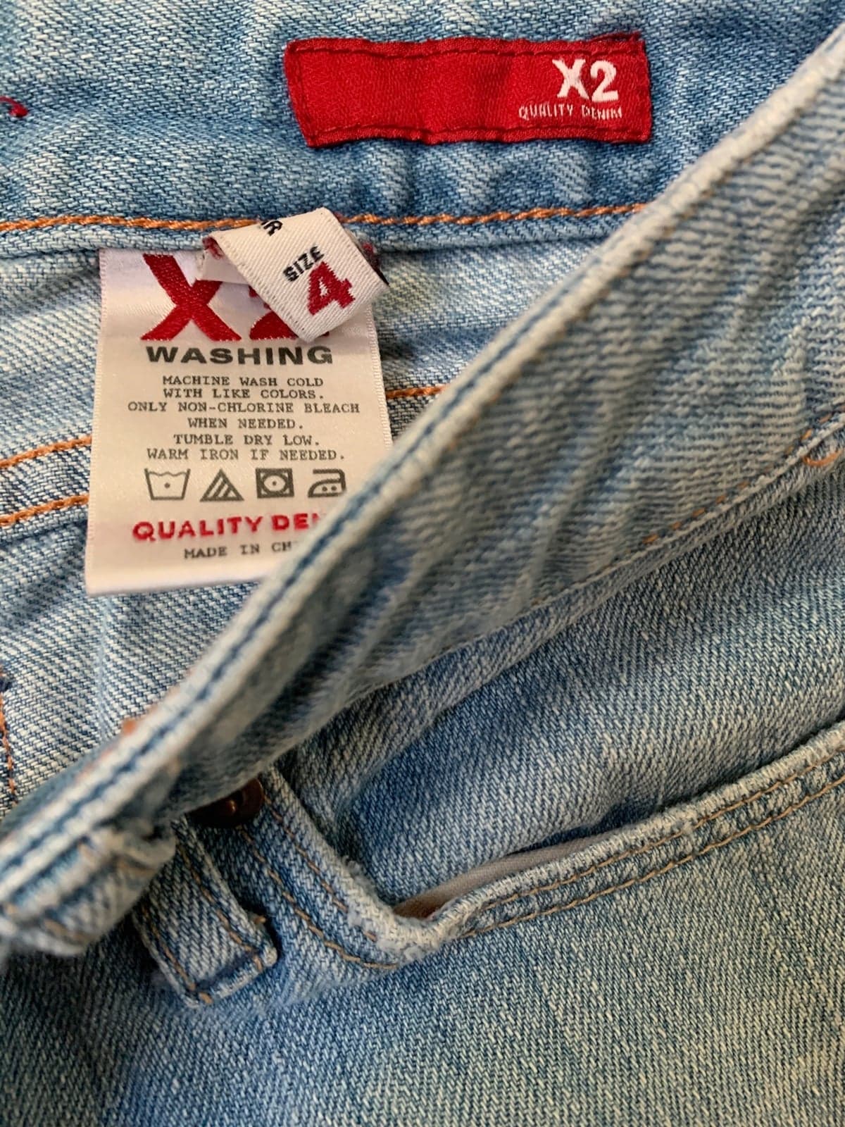 Express X2 Quality Denim Jeans Skinny Ultra Low rise boot cut Womens size 4 - Thumbnail 4