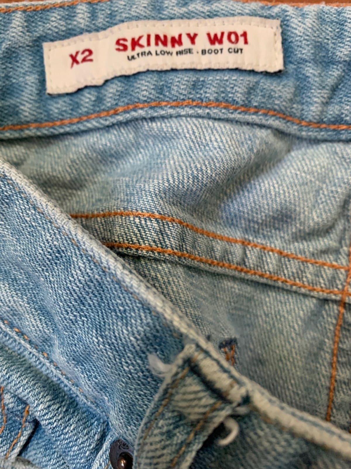 Express X2 Quality Denim Jeans Skinny Ultra Low rise boot cut Womens size 4 - Thumbnail 5