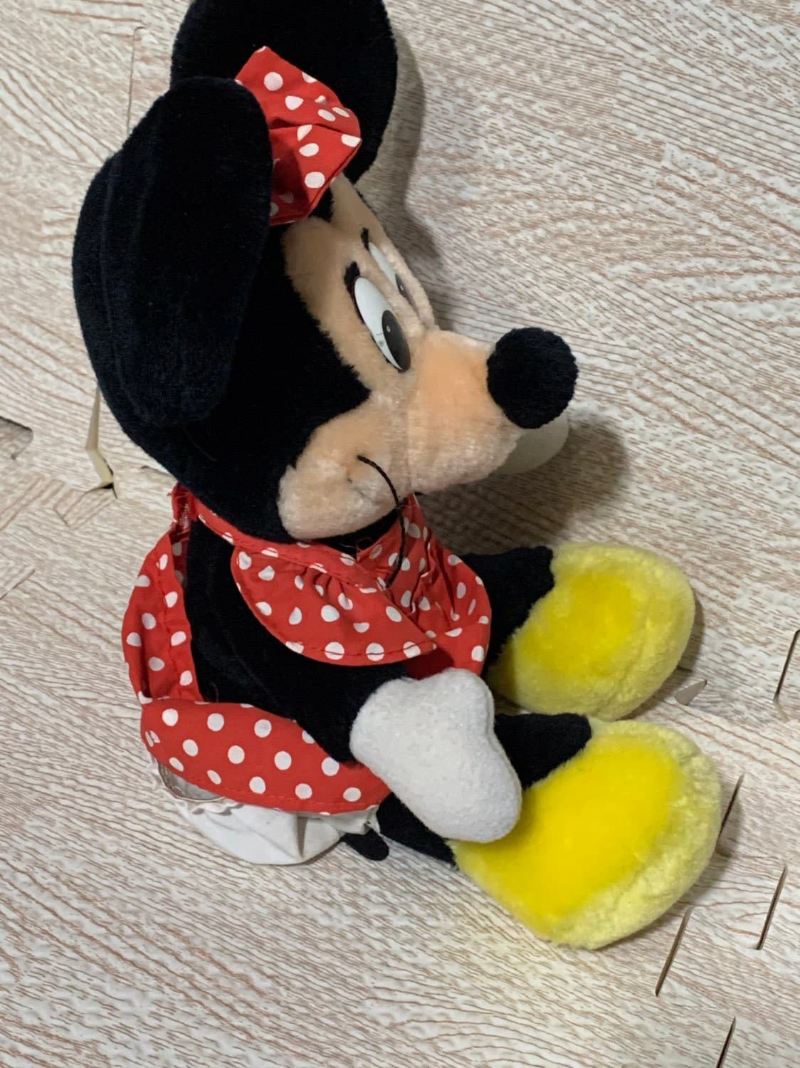 Vintage minnie mouse plush - Thumbnail 4