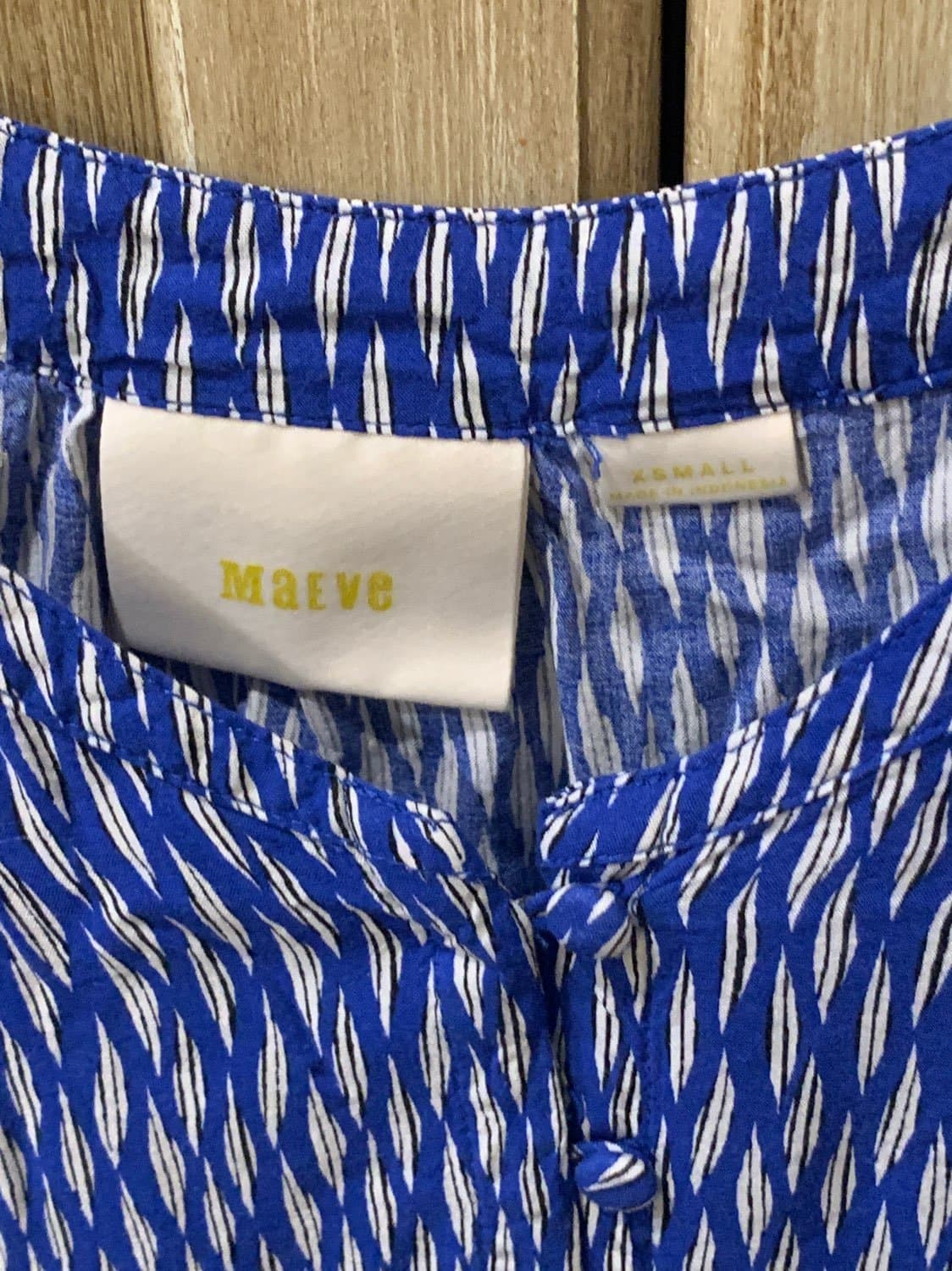 Maeve Anthropologie 3/4 sleeve blouse - Thumbnail 3