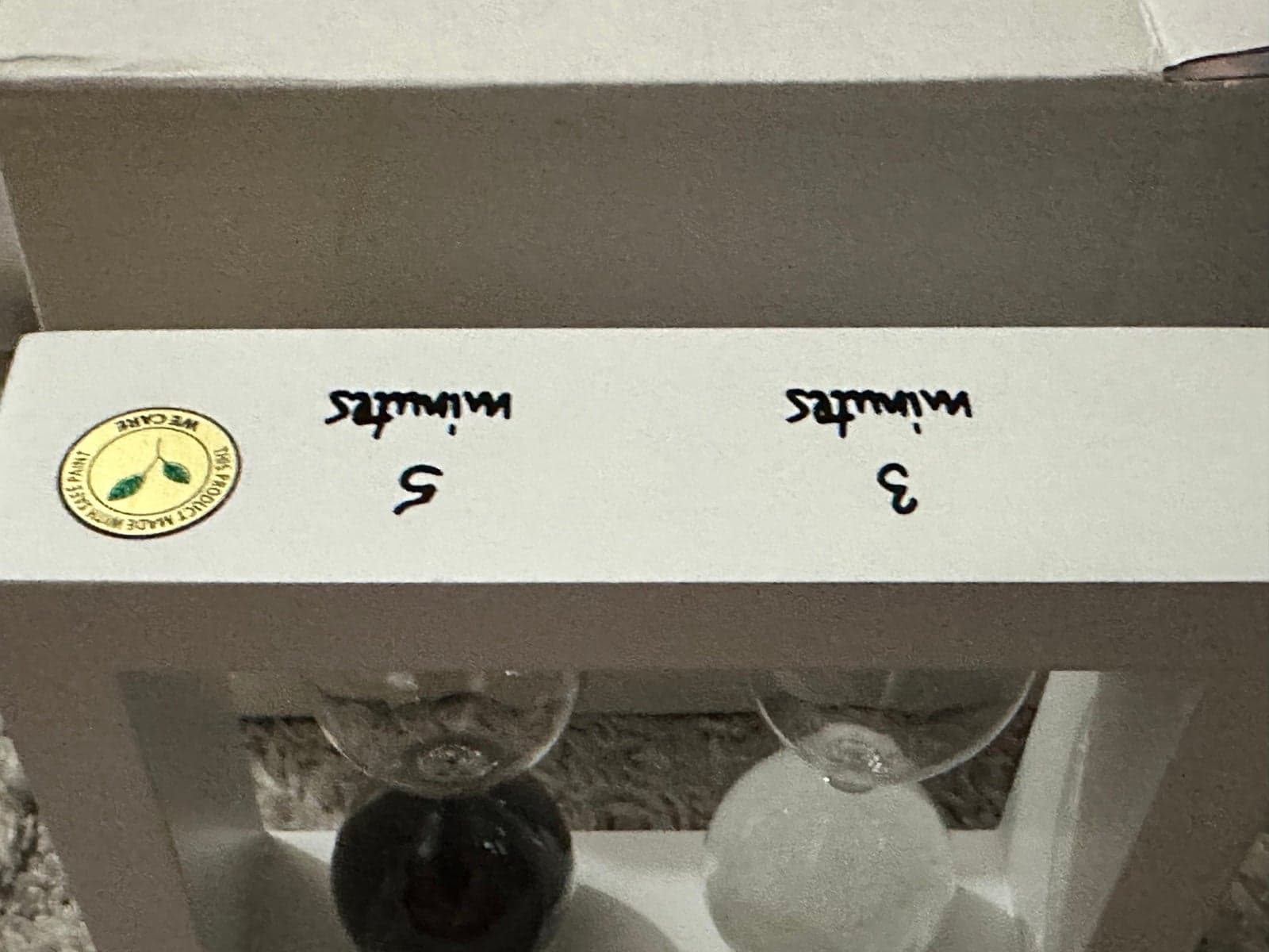 Black and white Sand Timers in Wooden Case 3 and 5 minutes clock - Thumbnail 3