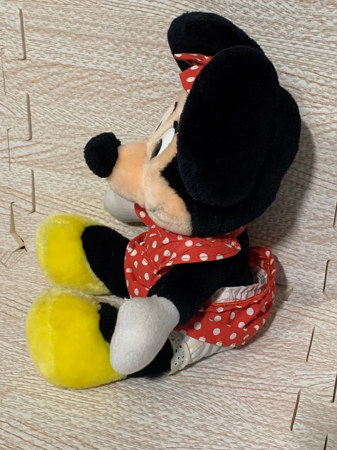 Vintage minnie mouse plush - Thumbnail 6
