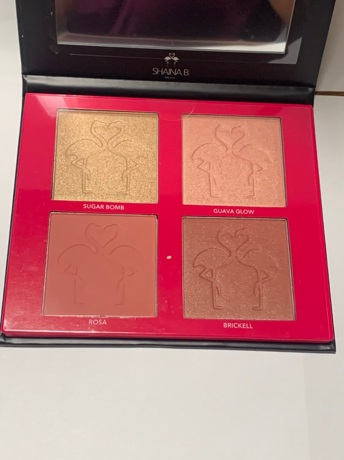 Shaina B Miami Blush and highlighter palette - Thumbnail 3