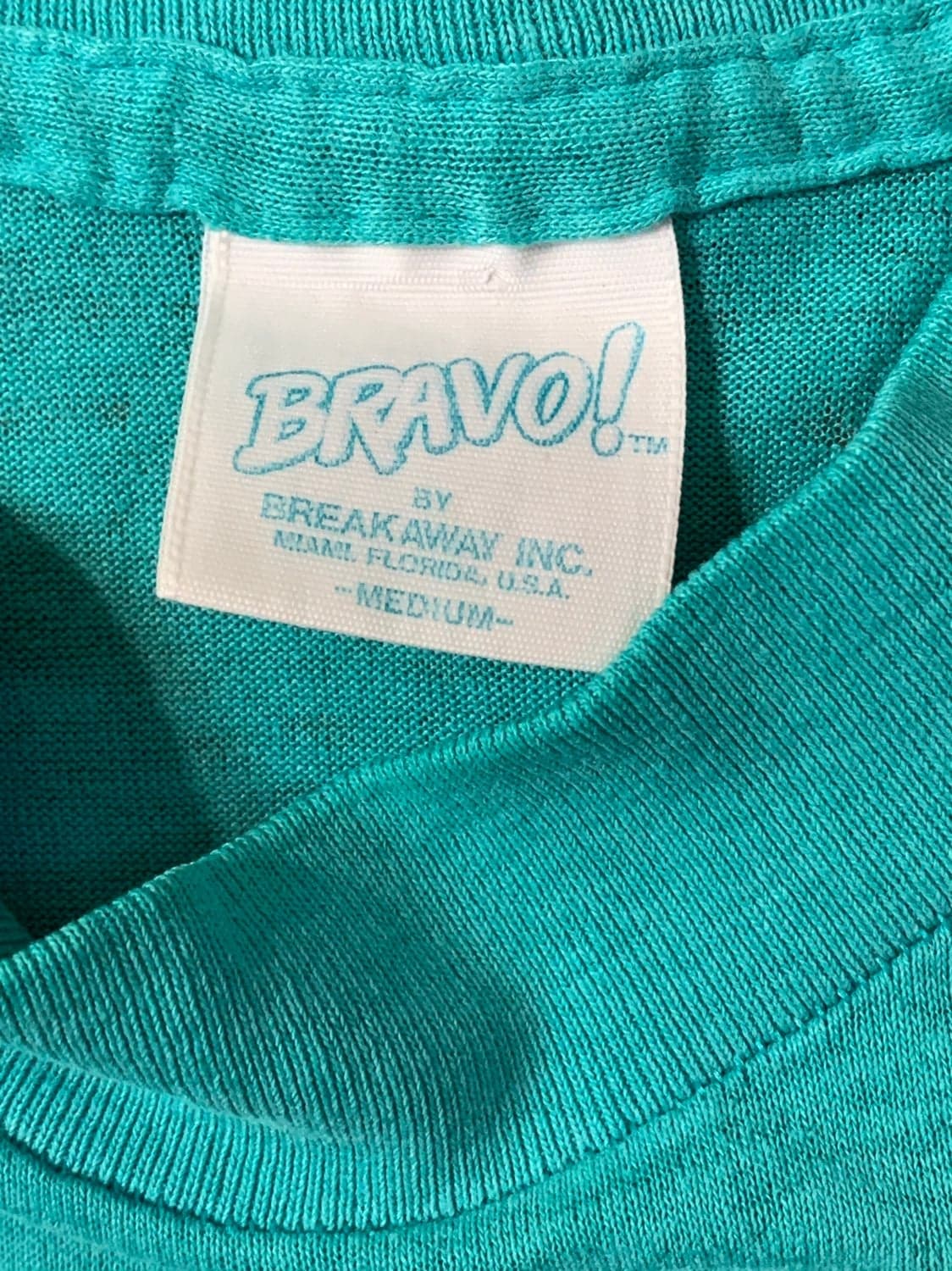 90s Bravo Breakaway Inc Vintage Tourist Bahamas T-Shirt single stitch - Thumbnail 3