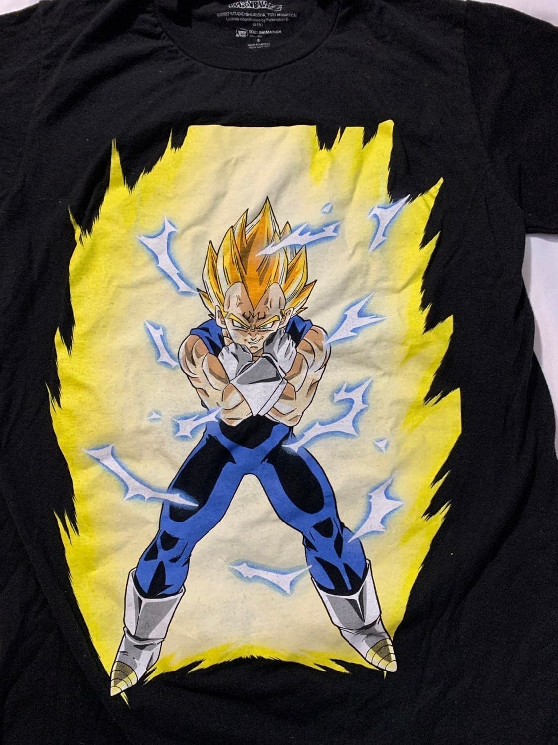 Majin Vegeta Dragon Ball Z Buu Saga Graphic Tshirt Capsule Corp Mens size small - Thumbnail 2