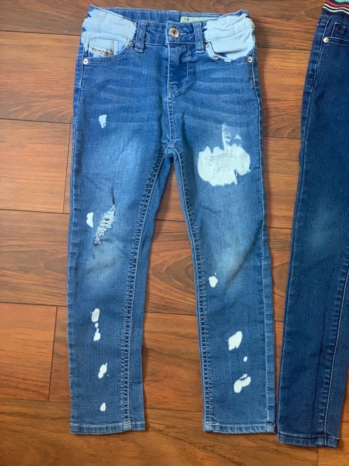 Lot 3 pair Girls size 6/6x Designer Jeans - Thumbnail 2