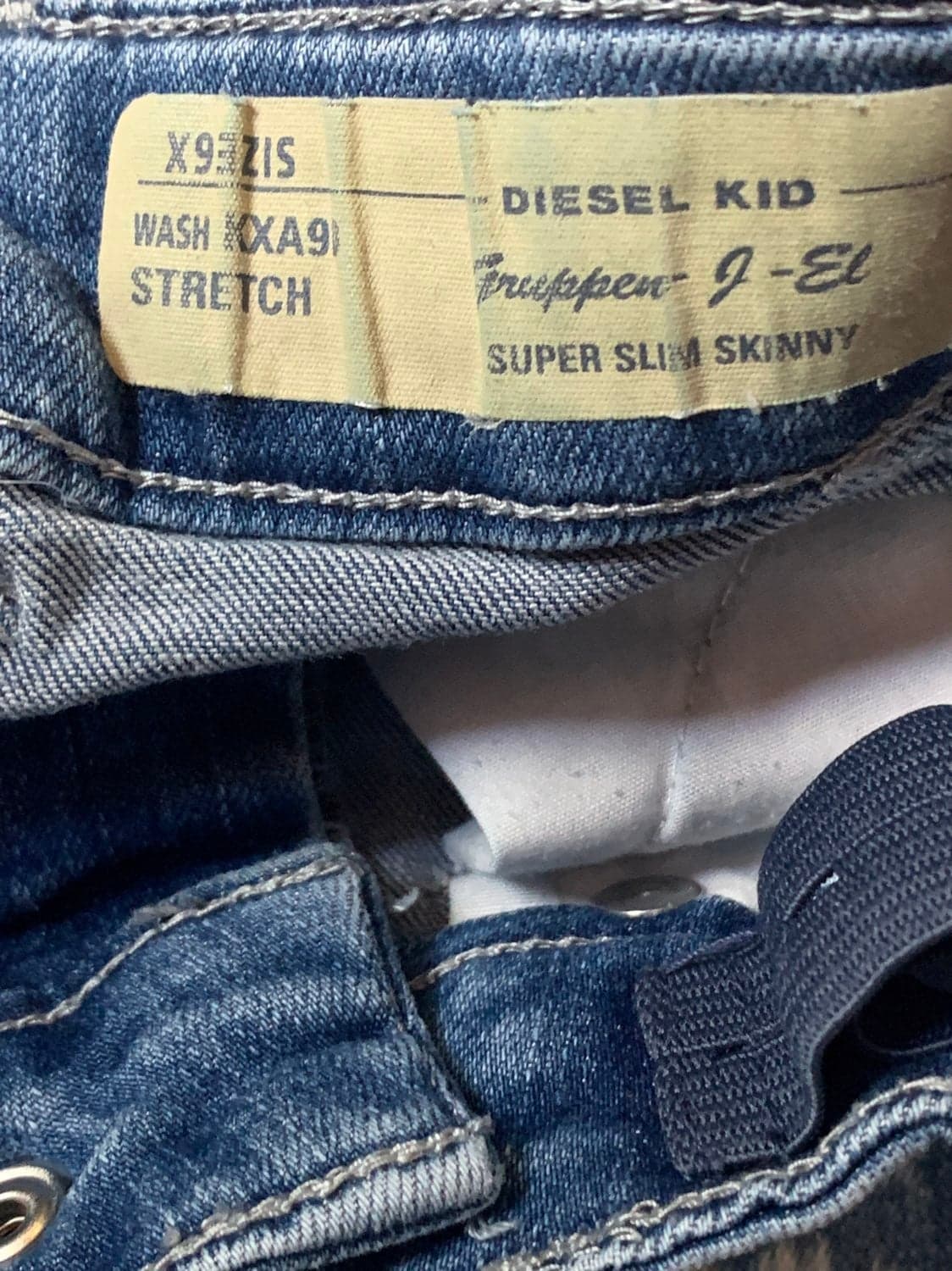 Lot 3 pair Girls size 6/6x Designer Jeans - Thumbnail 5
