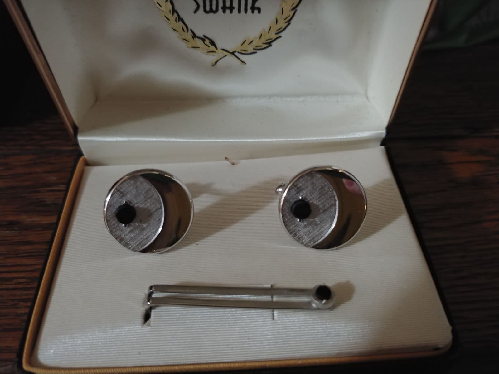 Swank Vintage Cuff Links and Tie Clip - Thumbnail 2