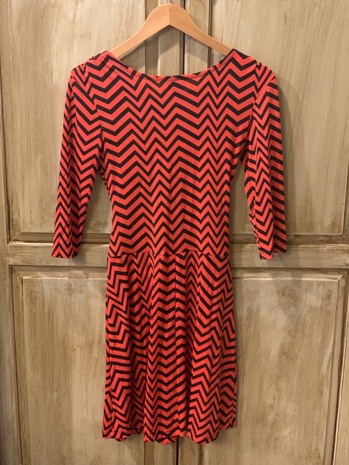 EnFocus Studio Dress Size 4 - Thumbnail 2