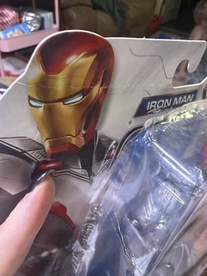 Hasbro Marvel Avengers: Endgame Team Suit Iron Man 6" Action Figure - Thumbnail 2
