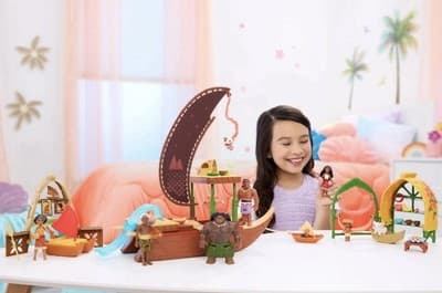 Disney Moana 2 Canoe Crew Doll Set 5 Character Figures with Accessories - Thumbnail 2