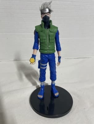 Anime Action Figure Kakashi Hatake Toy Collectible Display - Thumbnail 2