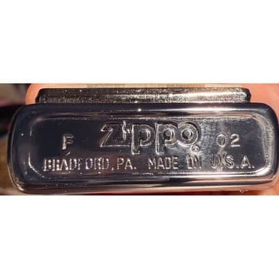 Zippo 2002 Mother of Pearl Abalone Checkerboard Lighter Vintage USA Made F 02 - Thumbnail 3