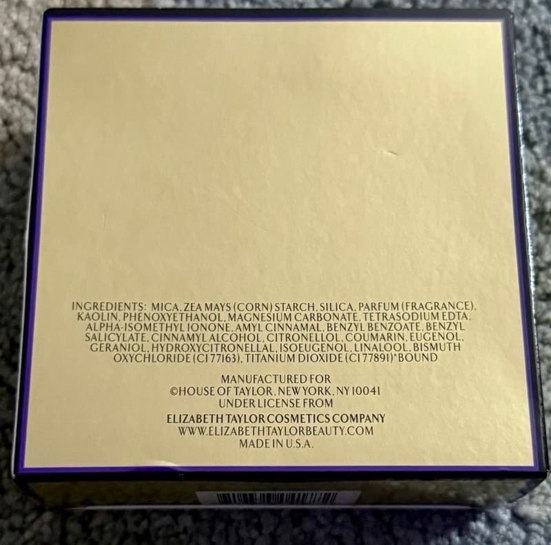 Elizabeth Taylor White Diamonds Perfumed Body Powder 2.6 oz - Thumbnail 2