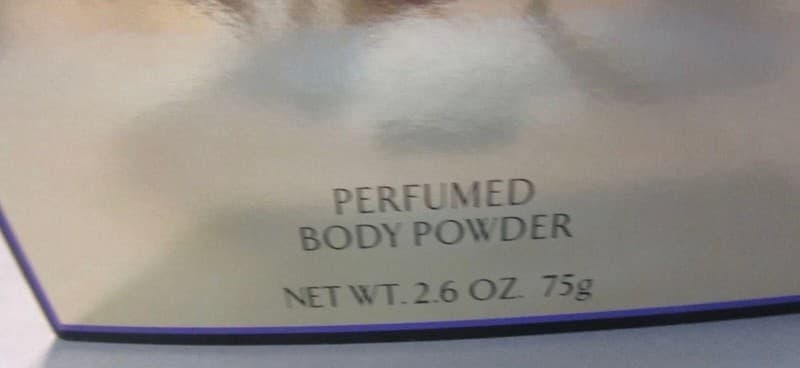 Elizabeth Taylor White Diamonds Perfumed Body Powder 2.6 oz - Thumbnail 3