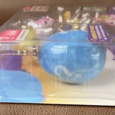 Adopt Me! Fossil Isle Mini Figure 6-Pack with Water-Reveal Egg and Virtual Item - Thumbnail 9