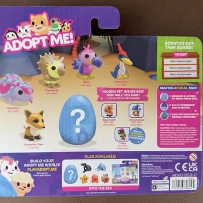 Adopt Me! Fossil Isle Mini Figure 6-Pack with Water-Reveal Egg and Virtual Item - Thumbnail 2