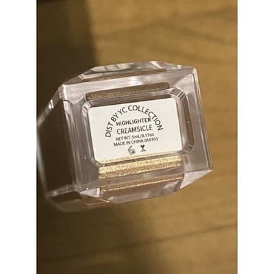 YC Collection Authentic Glazed Liquid Highlighter In Creamsicle New In Box - Thumbnail 3