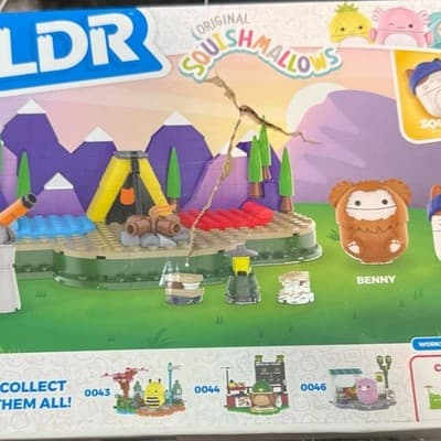 BLDR Squishmallows Outdoor Adventure Club Building Set 0050 - Thumbnail 9