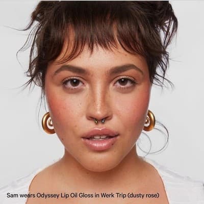 Milk Makeup Odyssey Hydrating Lip Oil Gloss in Werk Trip - Dusty Rose - Thumbnail 7