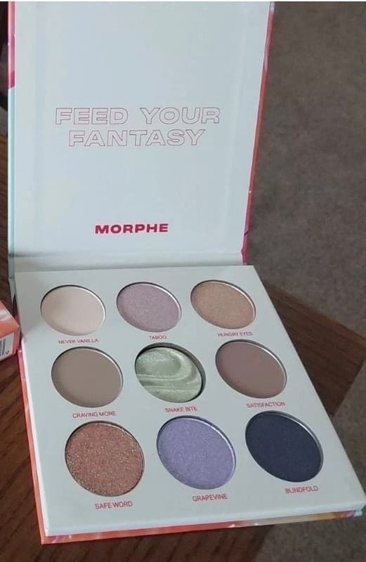 Morphe 9-Pan Pulp Fantasy Artistry Eyeshadow Palette - Thumbnail 2