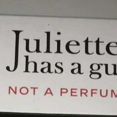 Juliette Has A Gun Not A Perfume Eau de Parfum 5ml Travel Size Spray - Thumbnail 2