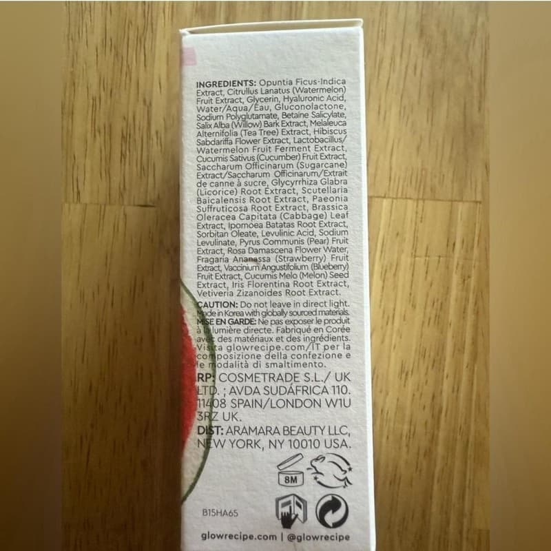 Glow Recipe Watermelon Glow PHA + BHA Pore-Tight Toner Mini (40ml) - Thumbnail 4