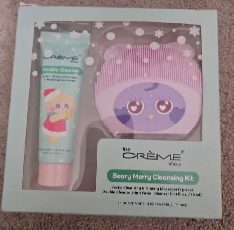 The Crème Shop Beary Merry Cleansing Kit: Bear Essential Facial Cleansing and F