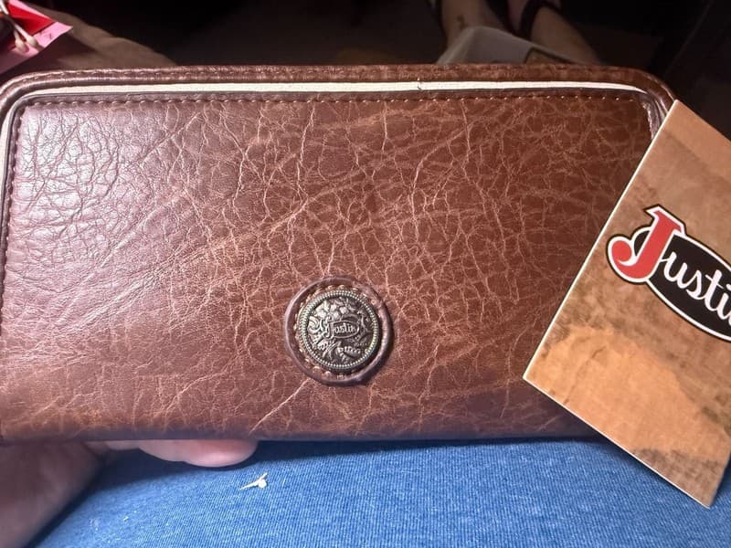 Justin Women's Brown Faux Leather Concho Zip Around Wristlet Wallet - Thumbnail 2