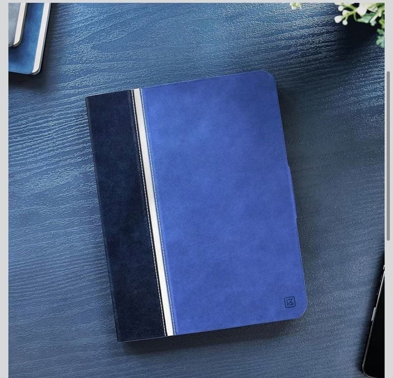 KingBlanc Vegan Leather Case for iPad Pro 11-inch (M4/M5) 2024/2025 - Thumbnail 3
