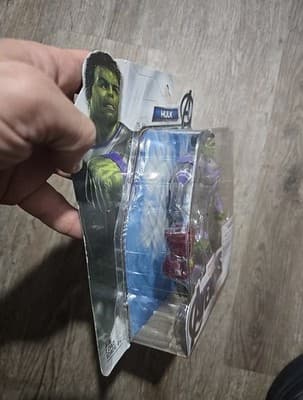 HULK 2018 Marvel Avengers Endgame 6" Marvel Cinematic Universe MCU Action Figure - Thumbnail 3