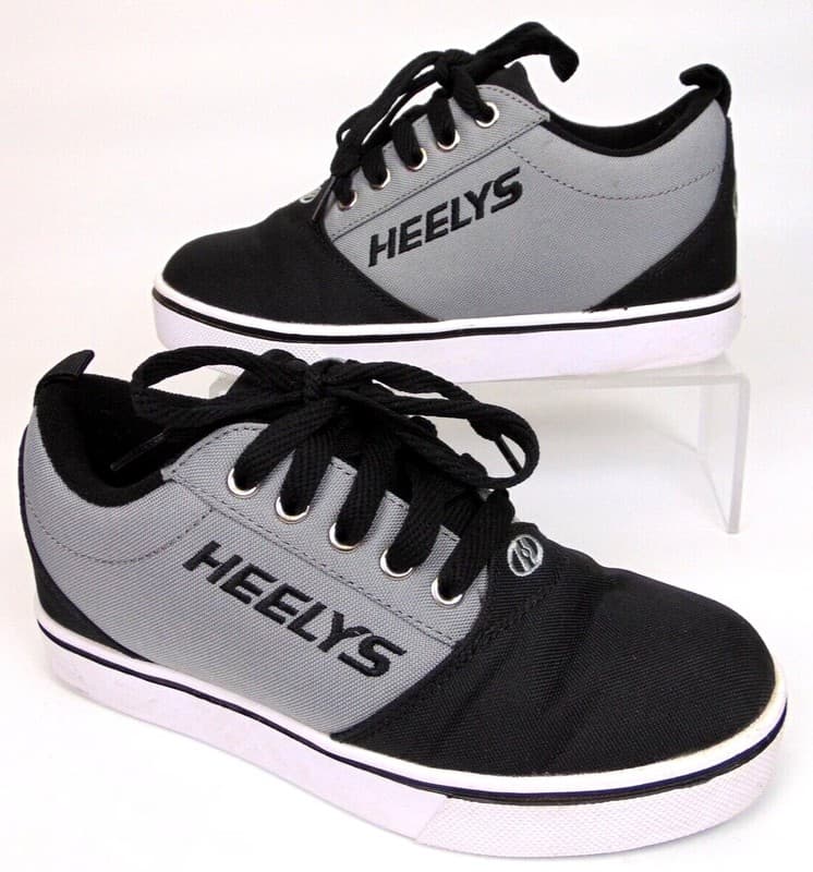 Heelys Youth Pro 20 Black and Gray Canvas Skate Shoes Size YTH 1