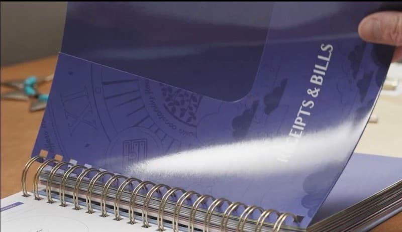 Legend Budget Planner & Monthly Bill Organizer with Pockets Large 8 x 9.5 Spiral - Thumbnail 3