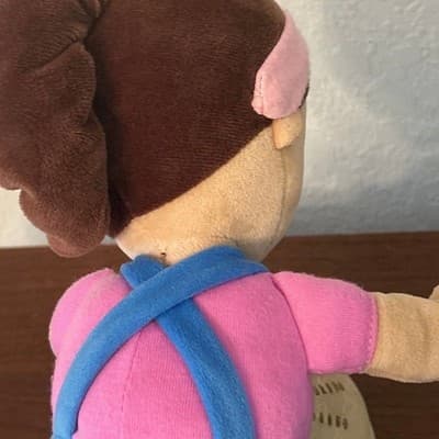 Ms. Rachel Cuddle & Comfort Plush Doll #T23502 - Thumbnail 6