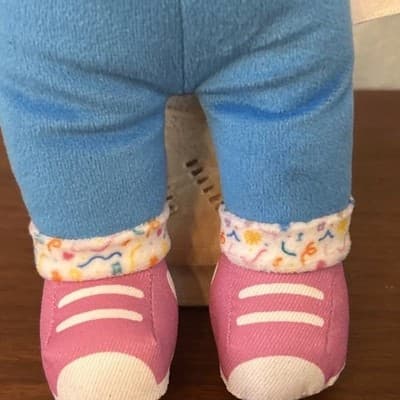 Ms. Rachel Cuddle & Comfort Plush Doll #T23502 - Thumbnail 4