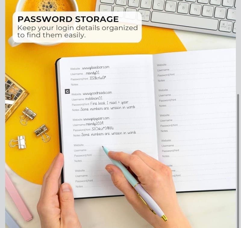 Clever Fox Password Book - A5 Hardcover Alphabetized Internet Address & Password - Thumbnail 3