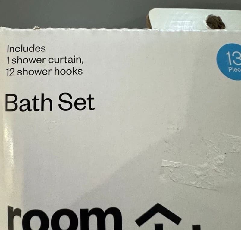 Room Essentials 13-Piece Bath Set Green Seersucker Shower Curtain & Hooks 72x72 - Thumbnail 2