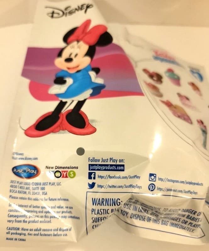 Disney Kawaii Squeezies Series 1 Minnie Mouse Teacup Squishy Toy - Thumbnail 6
