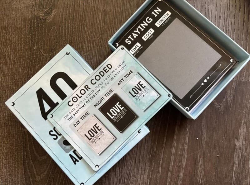 40 Scratch Off Date Adventures Card Deck with Couple Decision Coin - Thumbnail 2