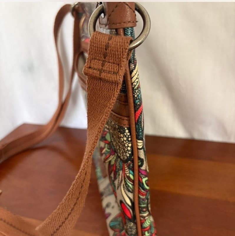 Sakroots Flat Crossbody Messenger Bag Spirit Desert Owl Motif - Thumbnail 5