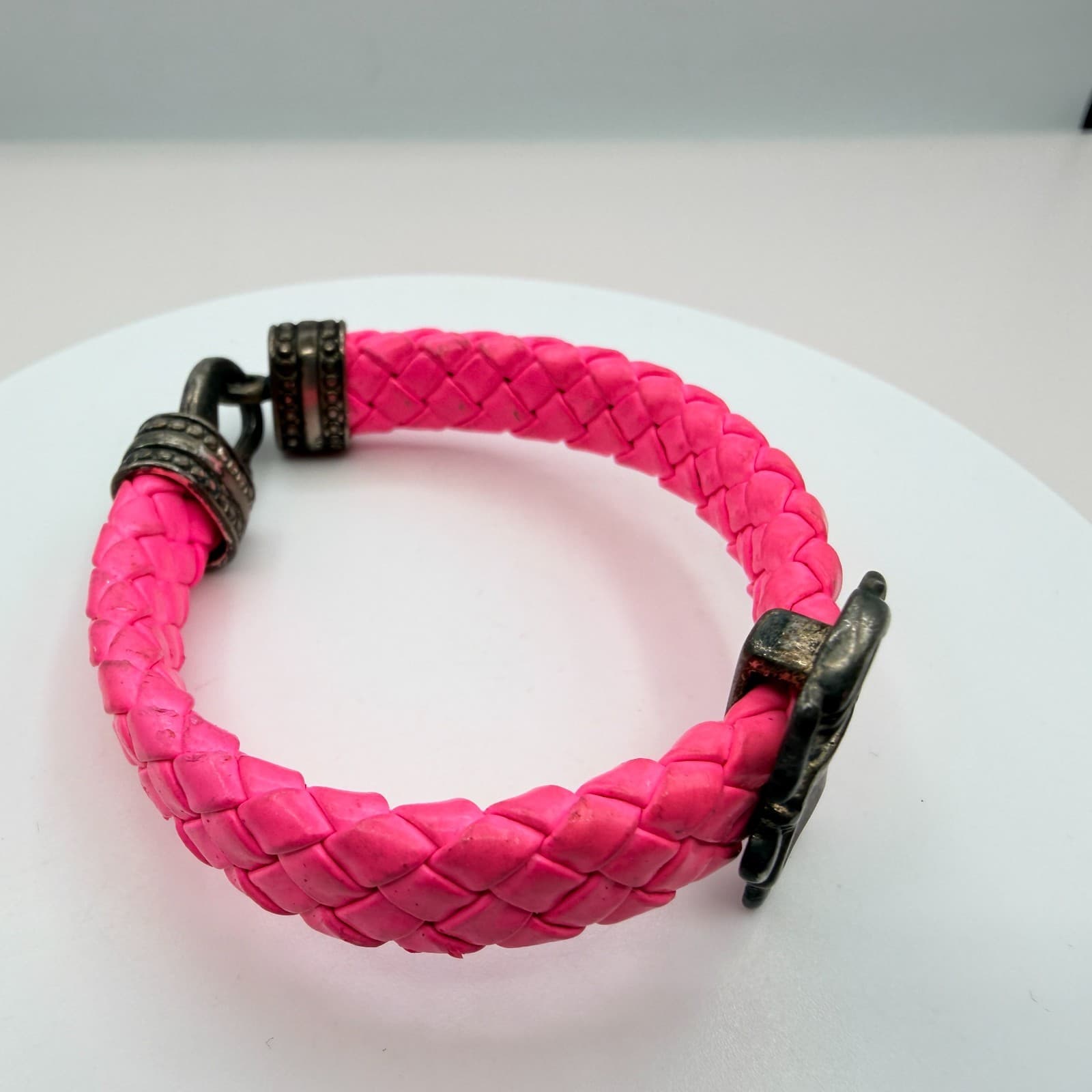 Vintage Silver Tone Pink Braided Leather Charm Bracelet Girl Figure Hook Clasp - Thumbnail 6