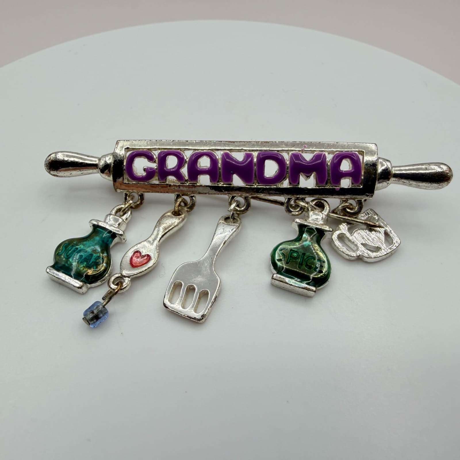 Vintage Silver Tone Grandma Brooch Pin Lot 2pc Rolling Pin Kitchen Love Charms - Thumbnail 3